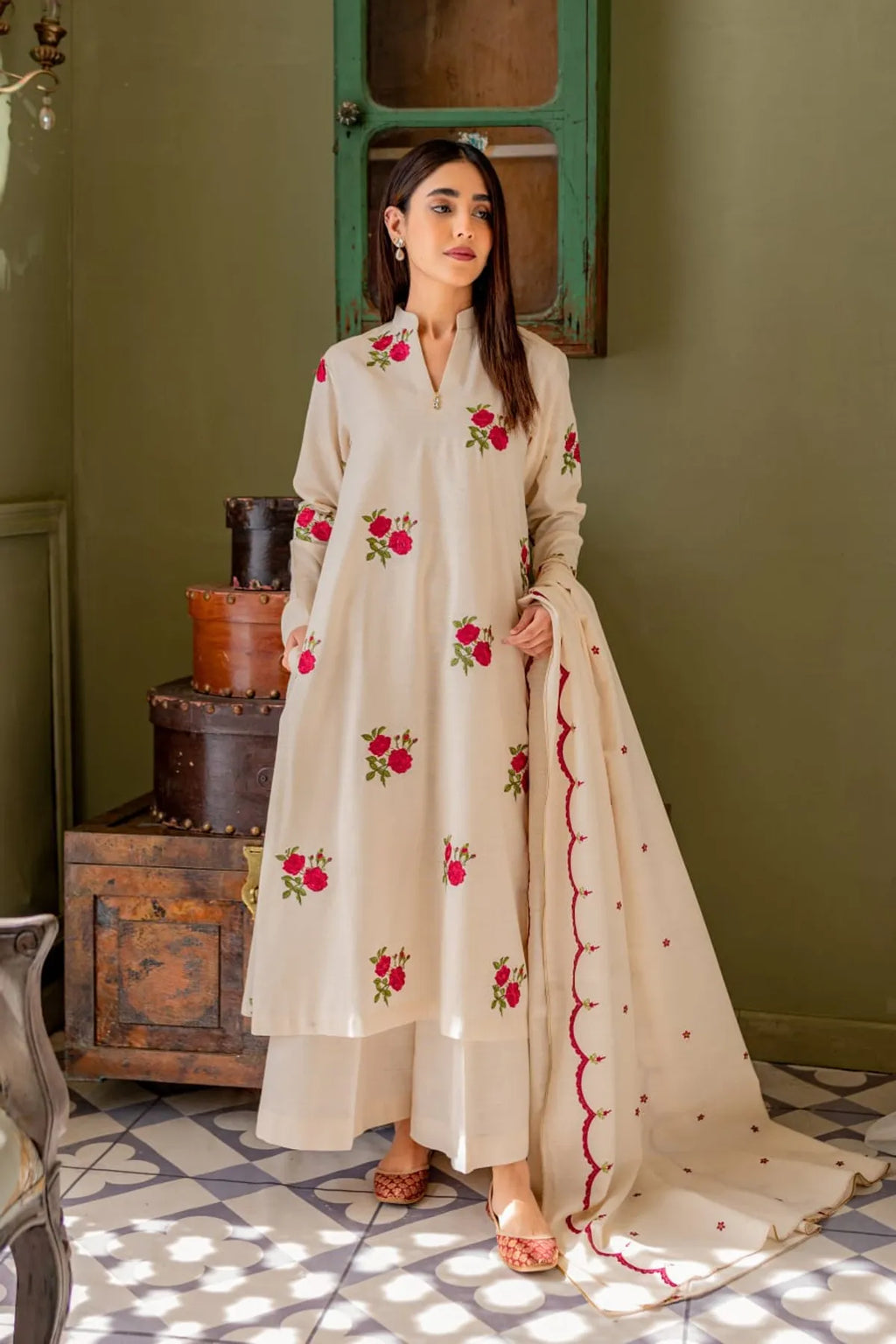 Printed Cotton Kurti Palazzo Set with Latkan Neckline & Dupatta