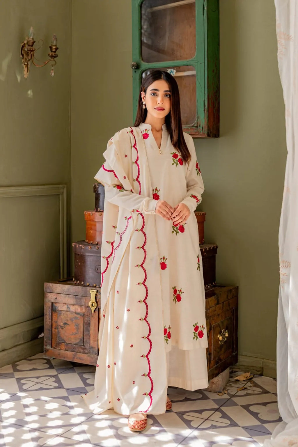 Printed Cotton Kurti Palazzo Set with Latkan Neckline & Dupatta