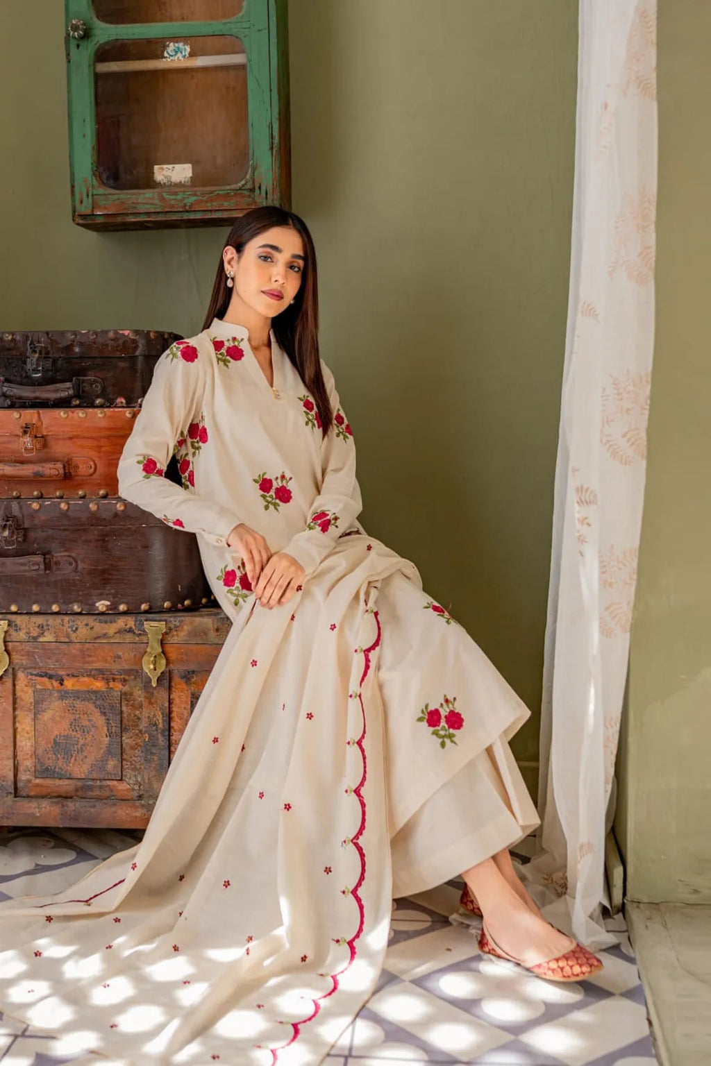 Printed Cotton Kurti Palazzo Set with Latkan Neckline & Dupatta