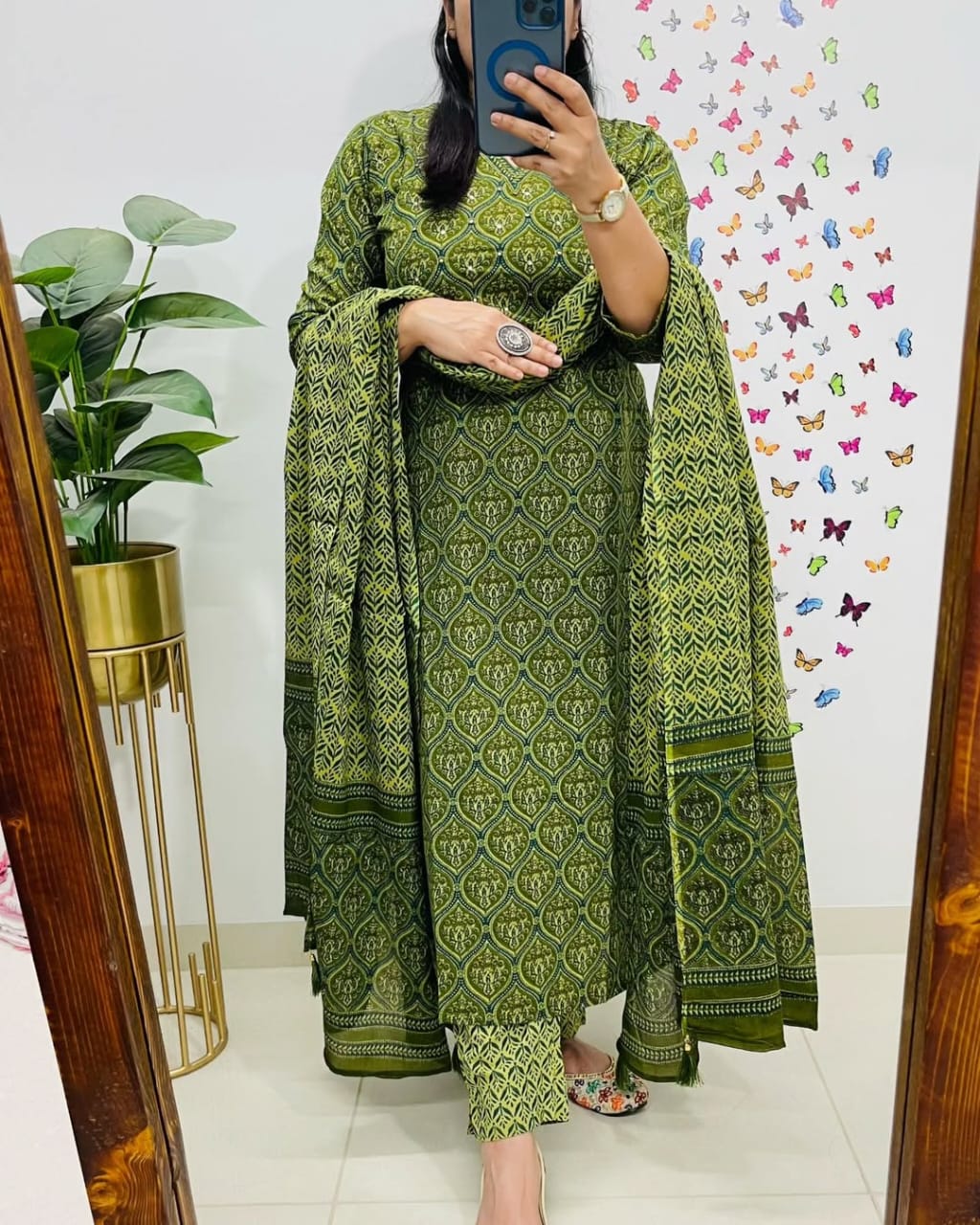 Green Ethnic Printed Kurta Set with Dupatta for Women