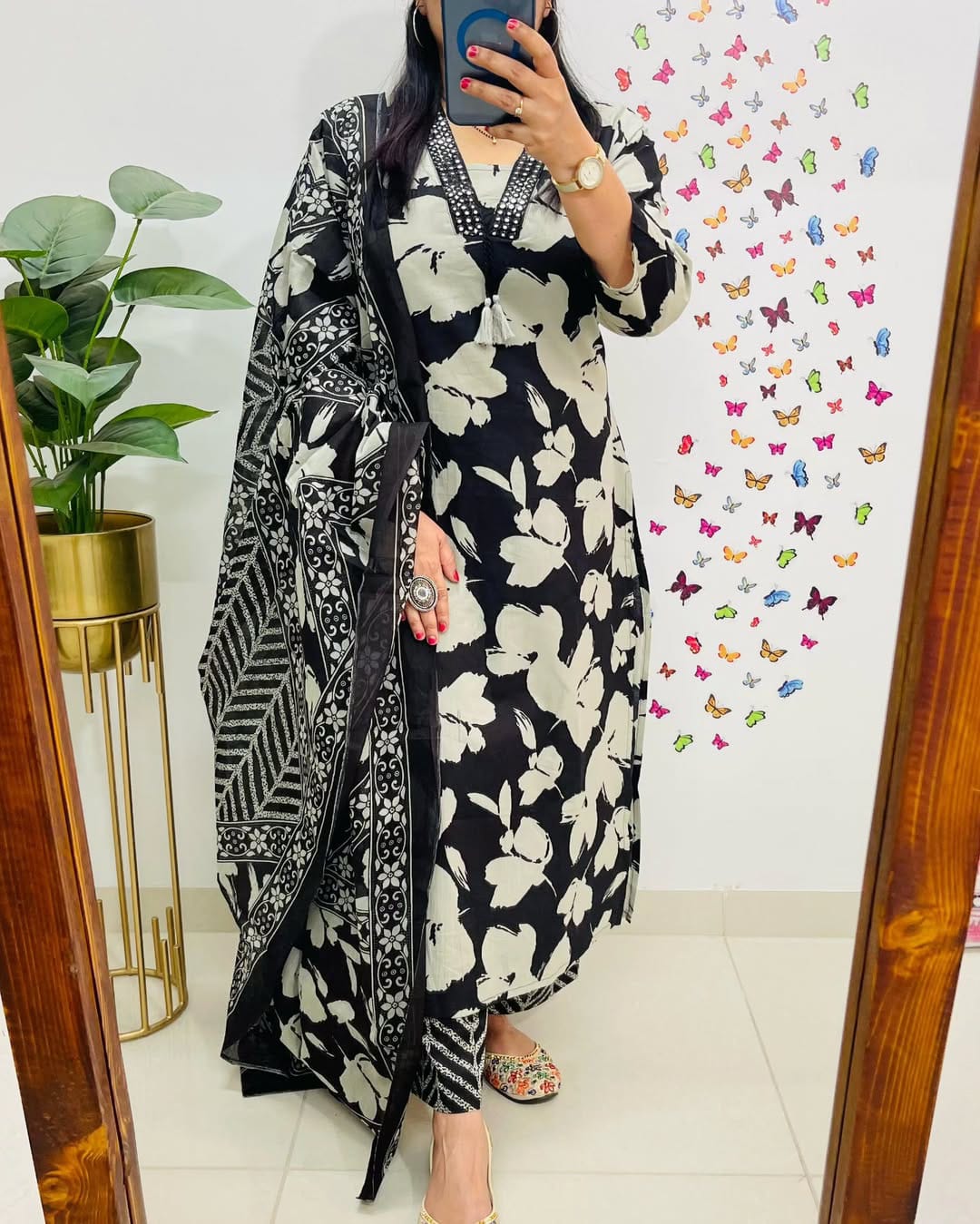 Black & White Floral Printed Cotton Kurta Set with Dupatta For Women
