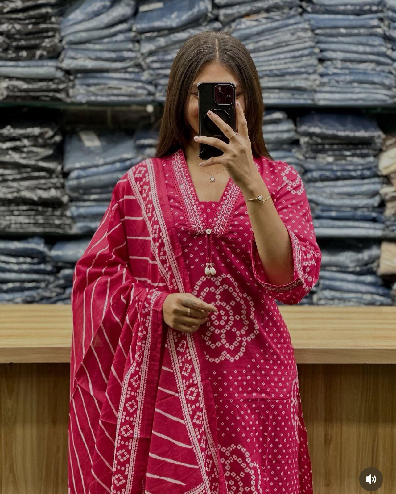 Women Bandhani Printed Regular Pure Cotton Kurta with Palazzos & With Dupatta
