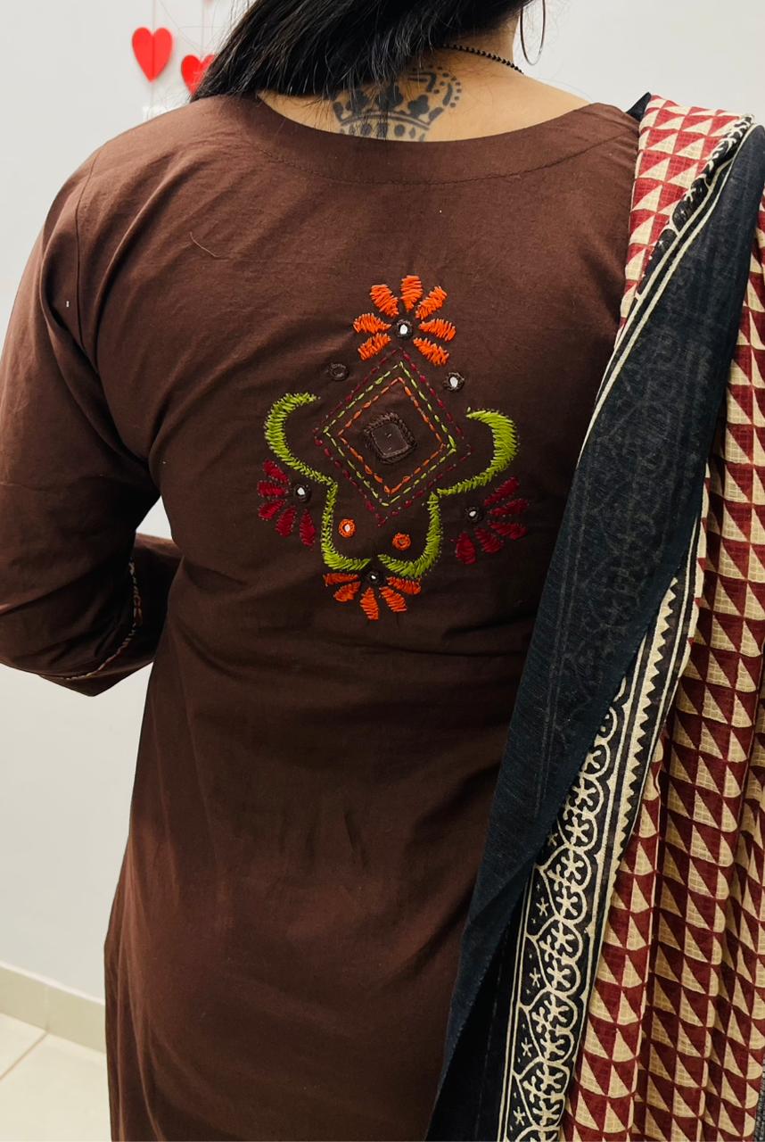 Premium Dhabu Cotton Suit With Ajrakh Applique Patch work on the yoke with detailing embroidery work