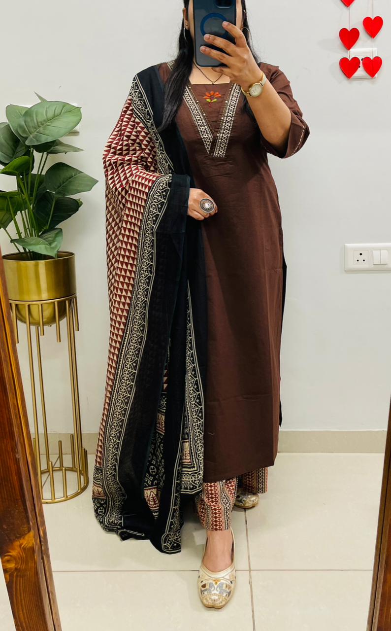 Premium Dhabu Cotton Suit With Ajrakh Applique Patch work on the yoke with detailing embroidery work