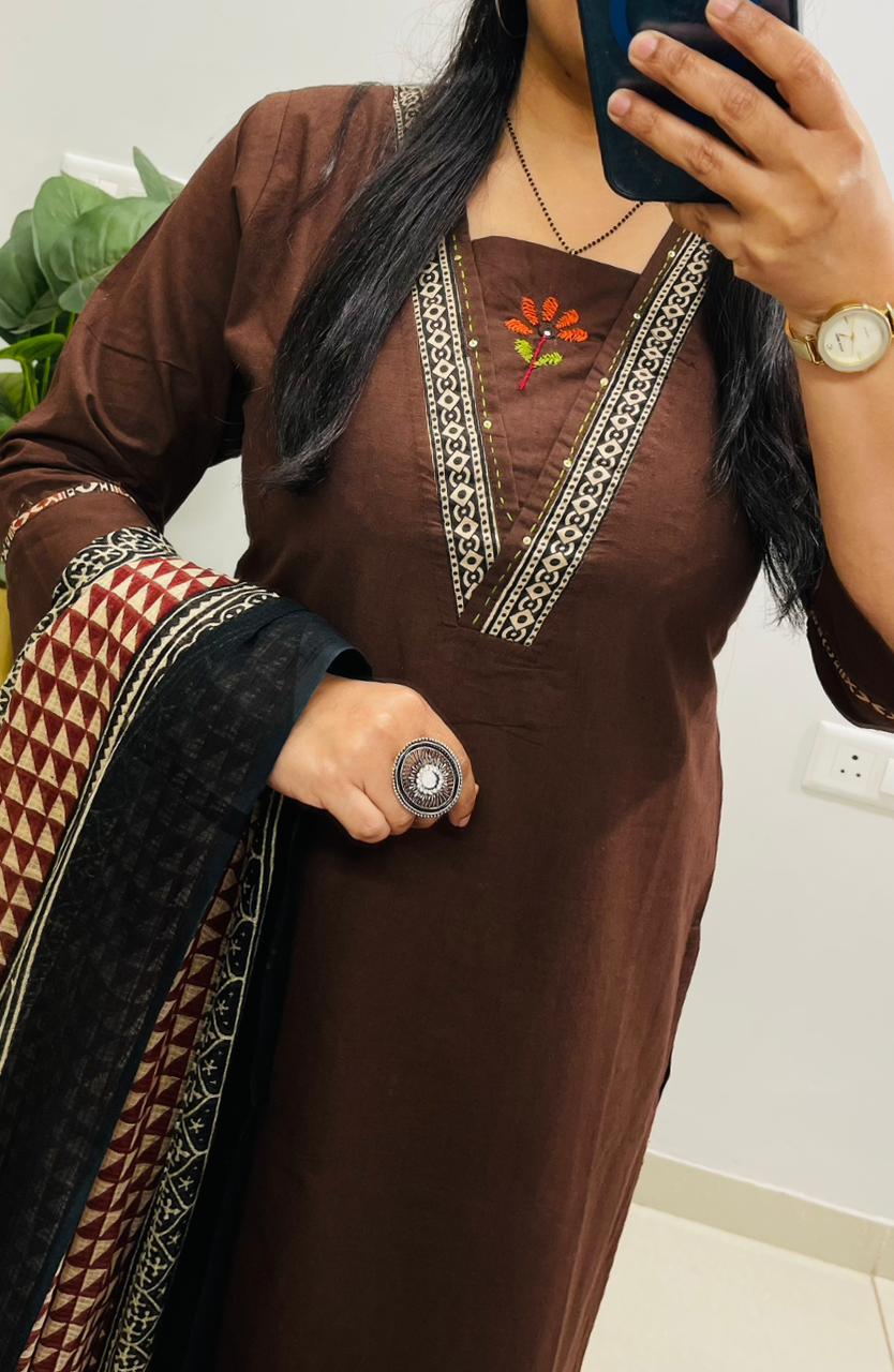 Premium Dhabu Cotton Suit With Ajrakh Applique Patch work on the yoke with detailing embroidery work