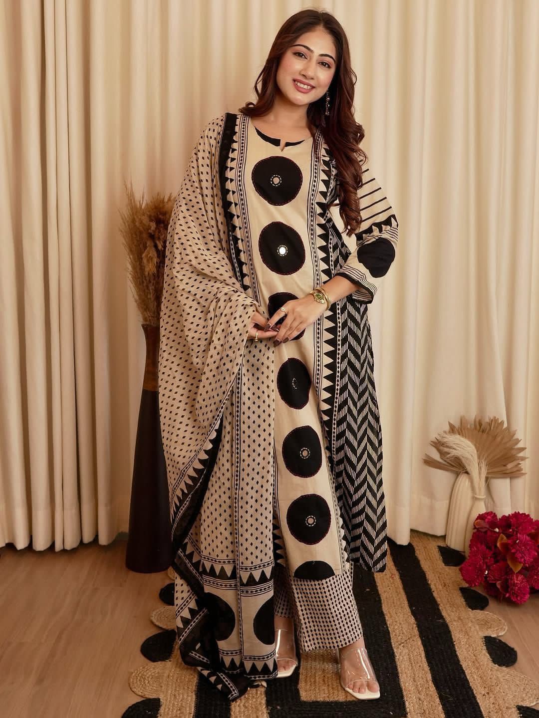 Black Heavy Fabric Chevron A-Line Kurta with Mirror Yoke