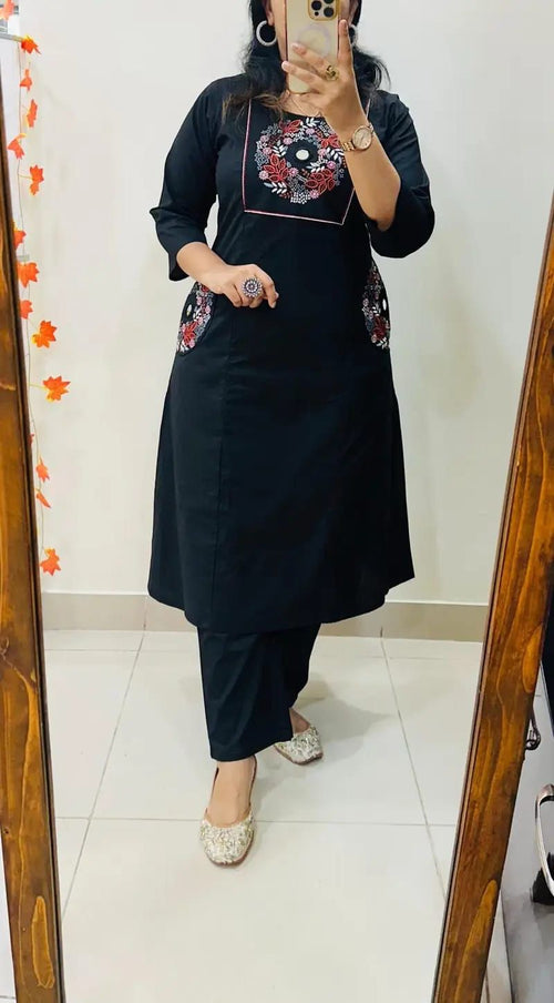 Black Floral Yoke Thread Work Kurta Pant Set